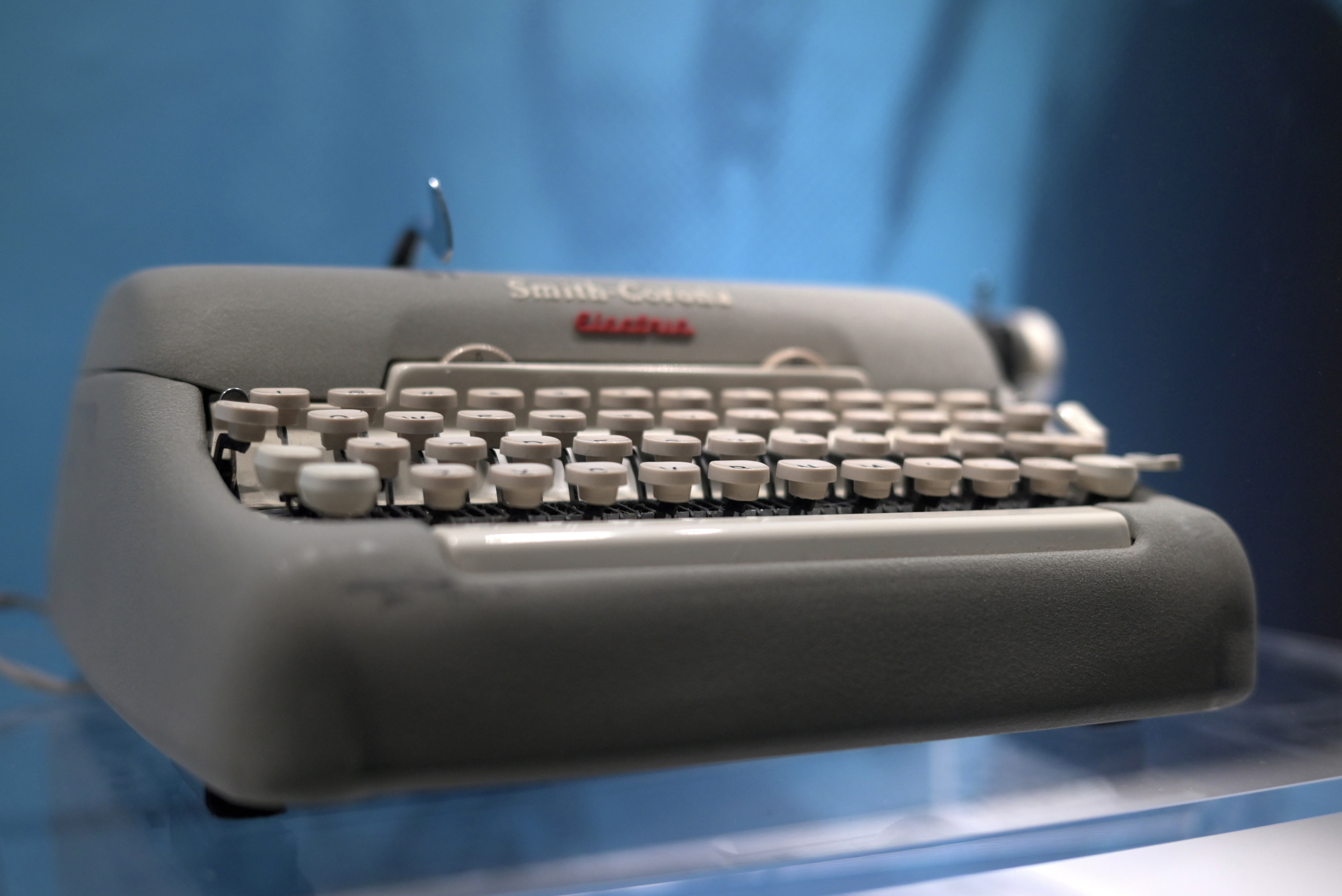 阪大作問サークルに所属しています。問題を作ったり、ここでもコードを書いていたりします。事務作業の効率化や、サークルで使うシステムの開発をしていたりもします。